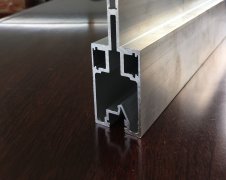 工業型材
